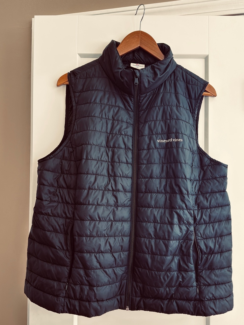 Vineyard Vines Quilted Black Packable Vest